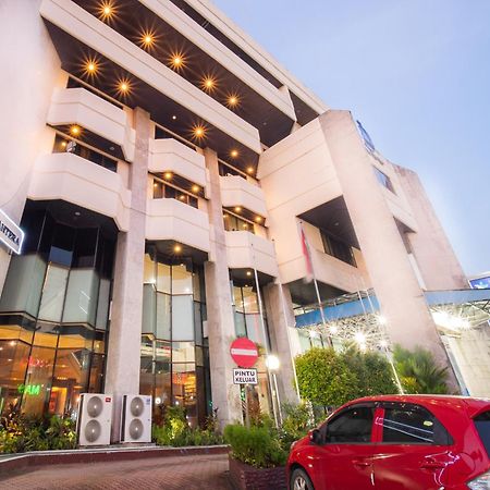 Adika Hotel Bahtera Klandasan Kecil Ngoại thất bức ảnh
