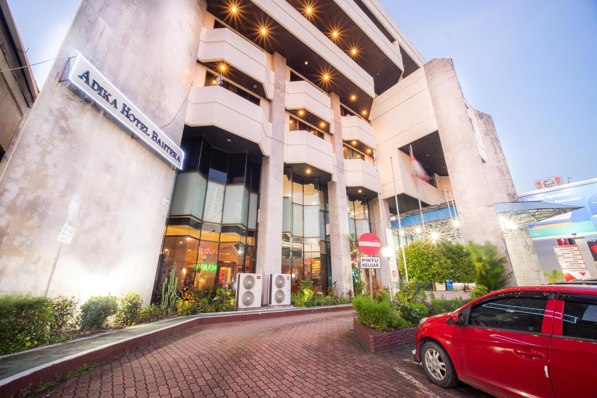 Adika Hotel Bahtera Klandasan Kecil Ngoại thất bức ảnh