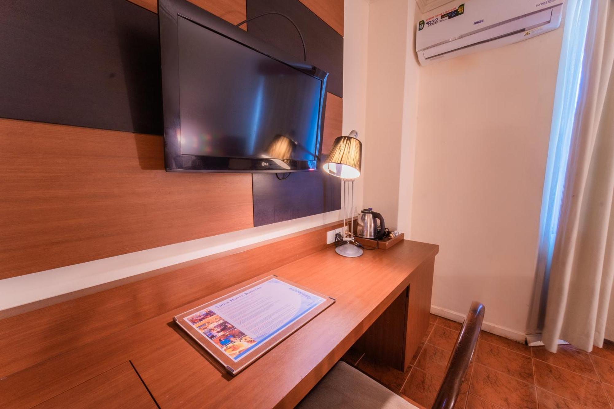 Adika Hotel Bahtera Klandasan Kecil Ngoại thất bức ảnh