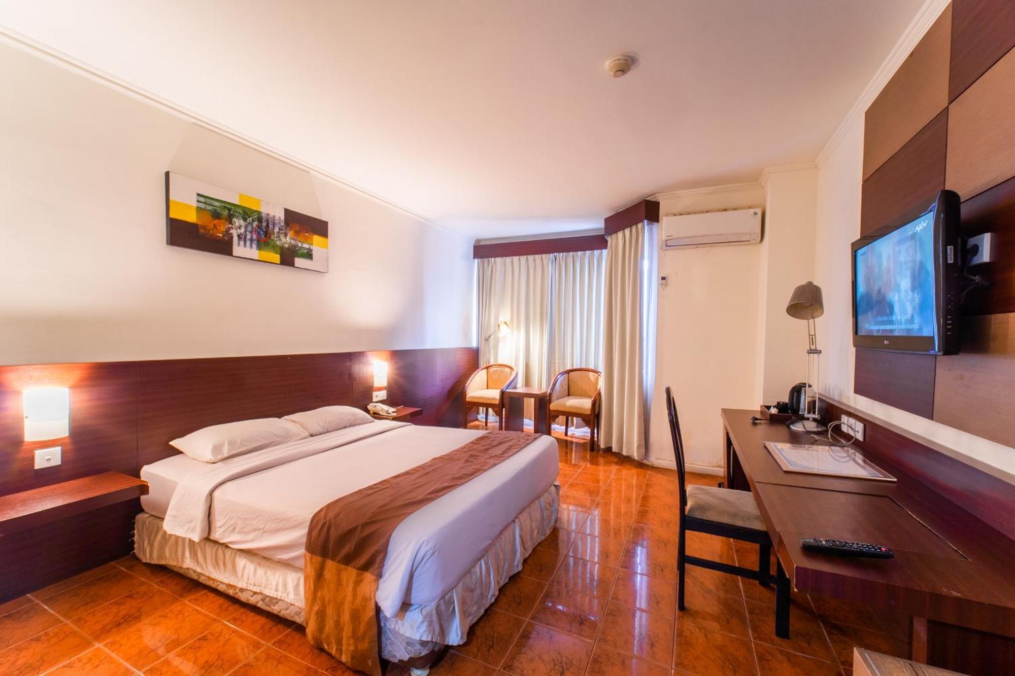 Adika Hotel Bahtera Klandasan Kecil Ngoại thất bức ảnh