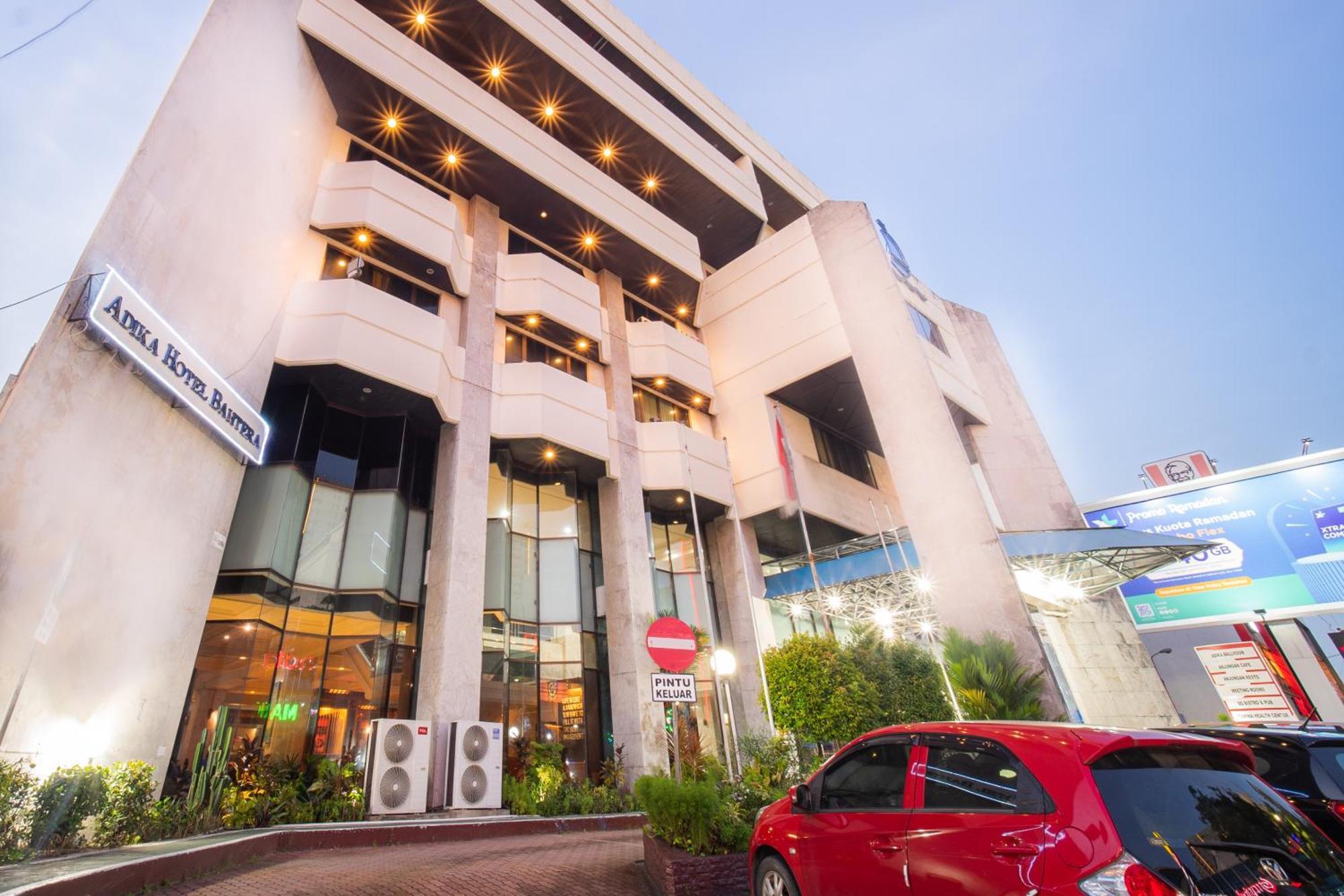 Adika Hotel Bahtera Klandasan Kecil Ngoại thất bức ảnh